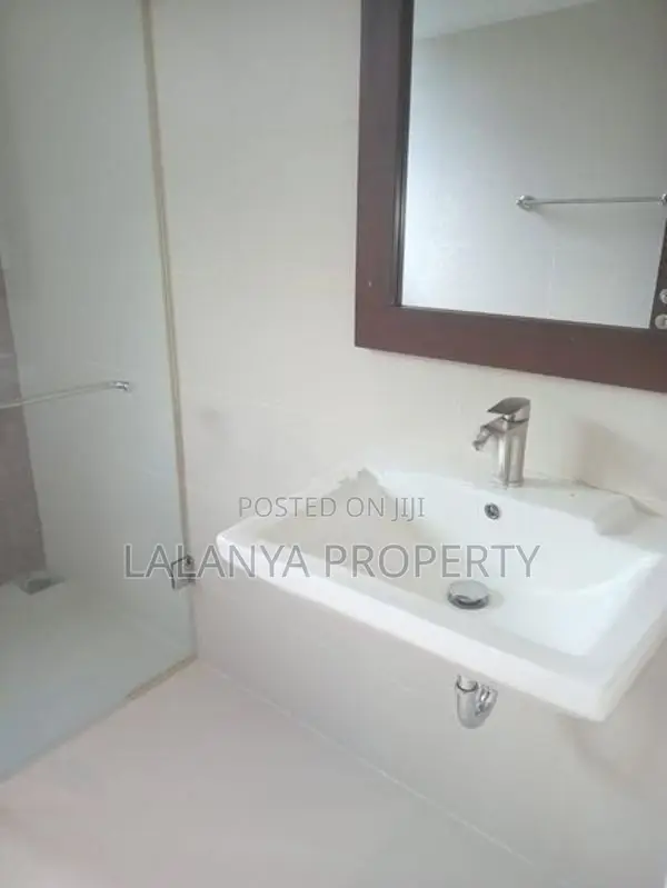 3500Sqft, 4 Bed Room House for Sale in Thalawathugoda CVVV - A1
