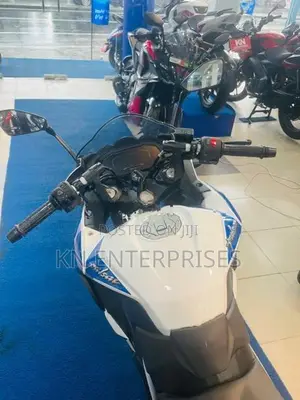 Bajaj Pulsar RS200 2026