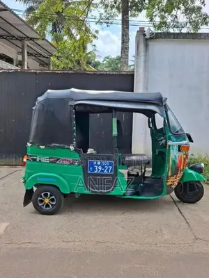 Bajaj RE 2007