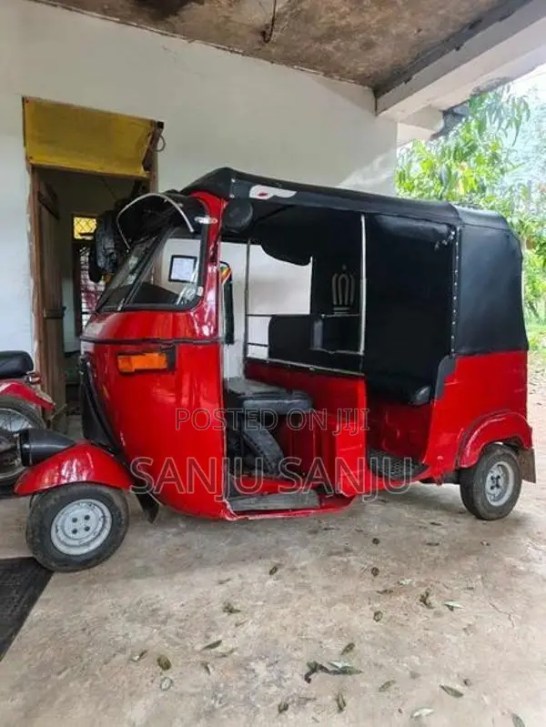 Bajaj RE 2 Stroke 2005