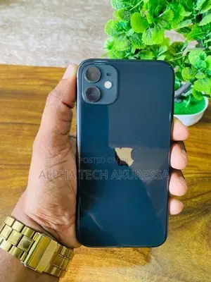 Apple iPhone 11 128GB (Used)