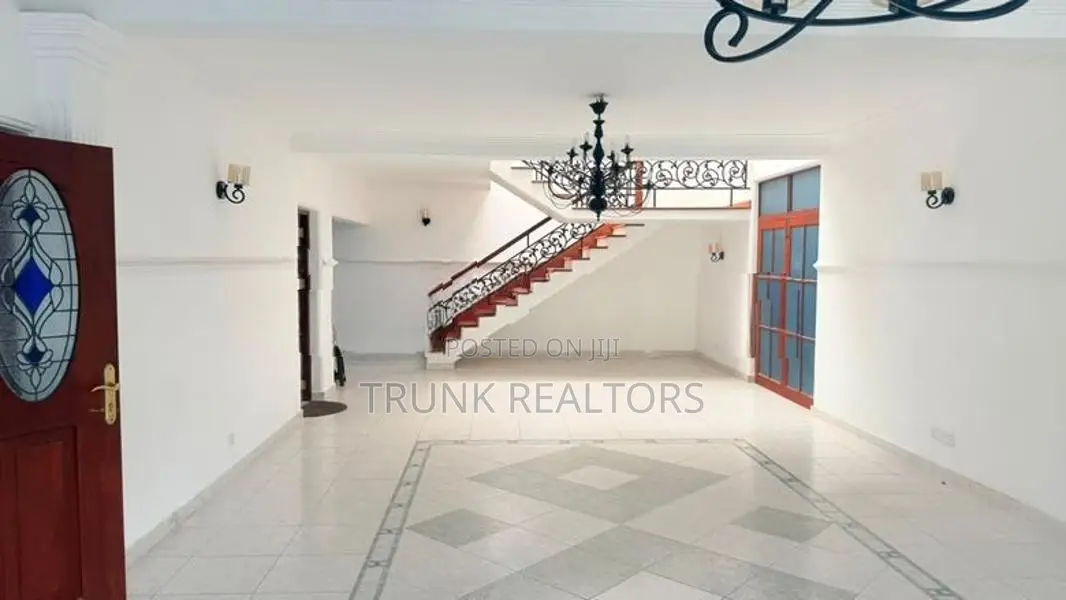 ￭ Dehiwala 07BR House For Rent (NK12014)