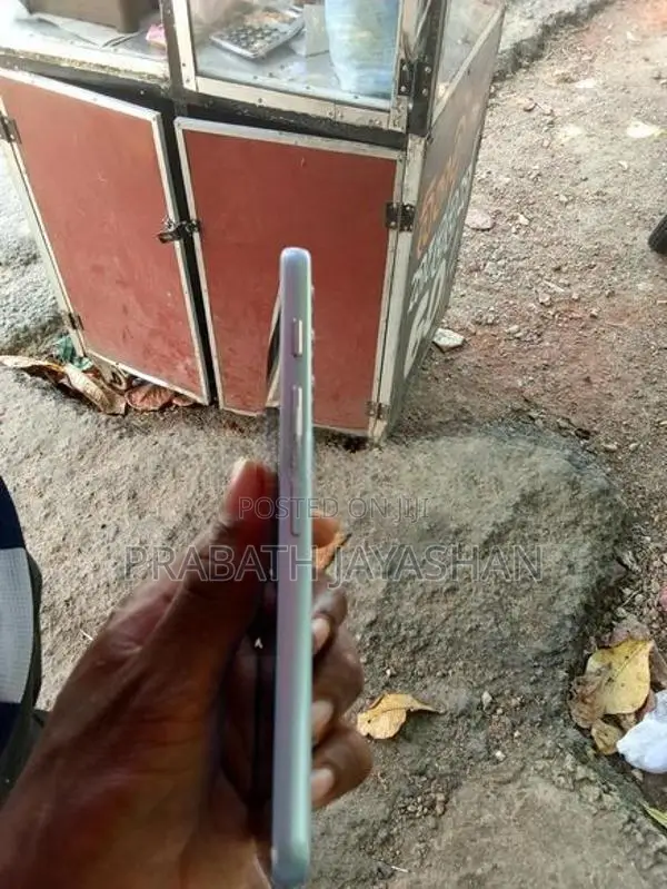 ZTE nubia S (Used)