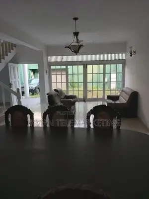 Luxury House for Sale in Nawala