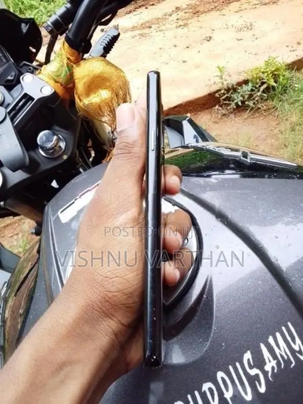 Samsung Galaxy S9+ (Used)