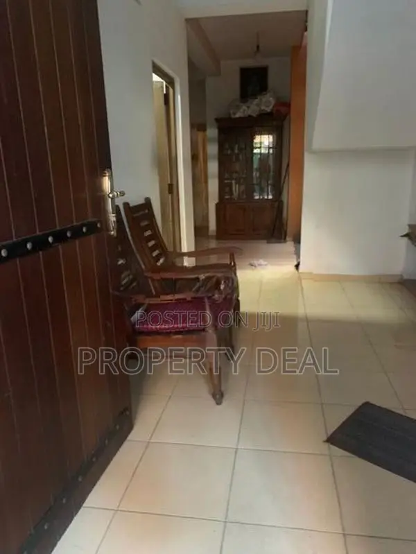 Rajagiriya Mini Apartment Building for Sale _ PDC213
