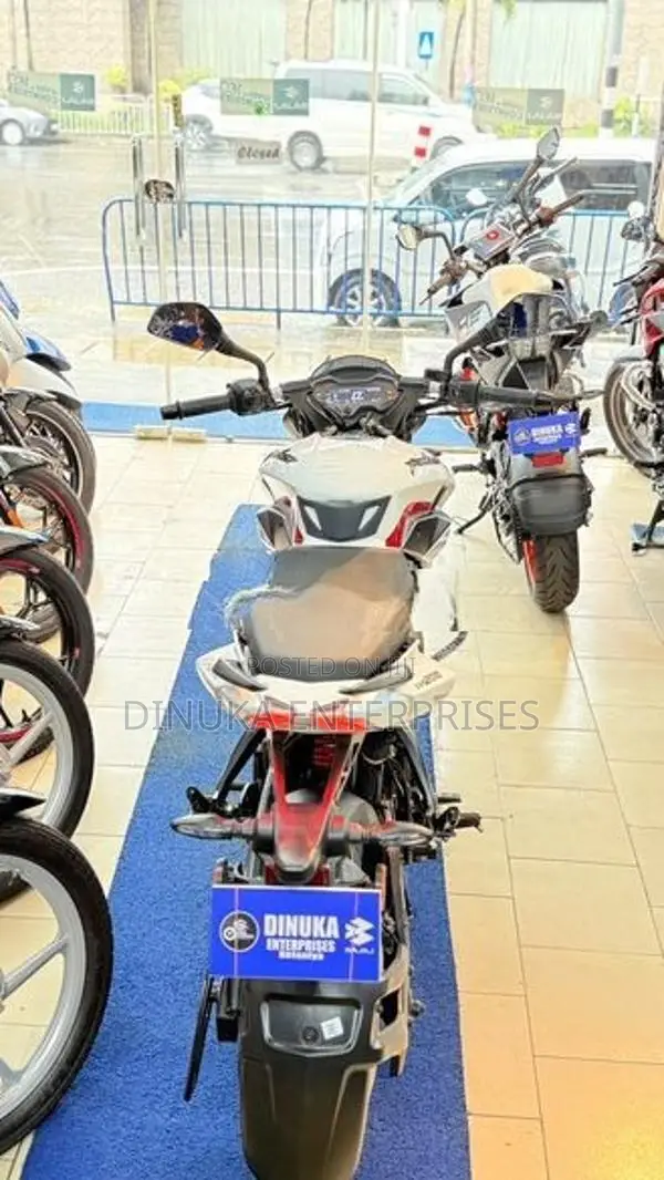 Bajaj Pulsar NS200 2026