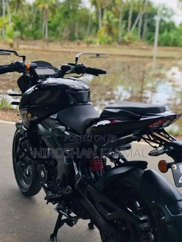Bajaj Pulsar NS200 2025