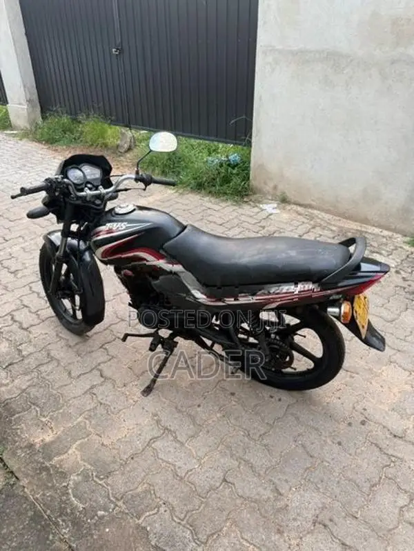 TVS Metro VM 2011