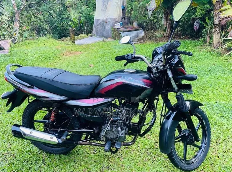 Bajaj Platina 125 2011
