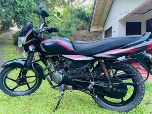 Bajaj Platina 125 2011
