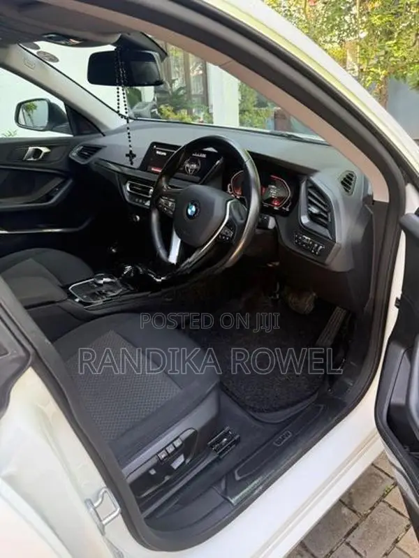 BMW 218i 2023
