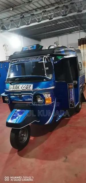 Piaggio 2013