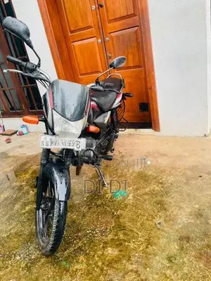 Bajaj Platina 100 2014