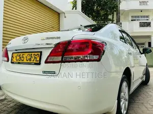 Toyota Premio G Superior 2019