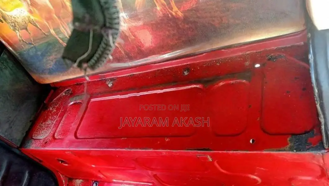 Bajaj RE 2006