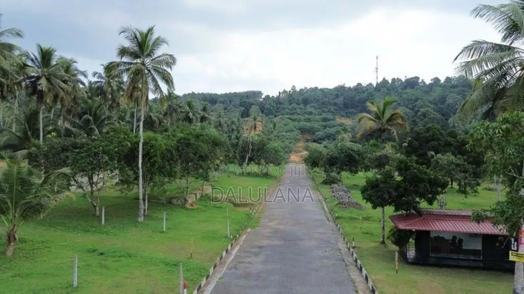 Land For Sale Kajugama In Nittambuwa