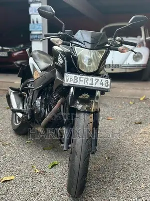 Honda CB Hornet 2017