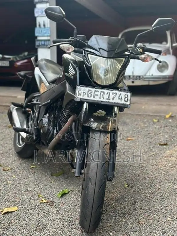 Honda CB Hornet 2017