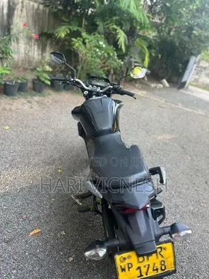 Honda CB Hornet 2017