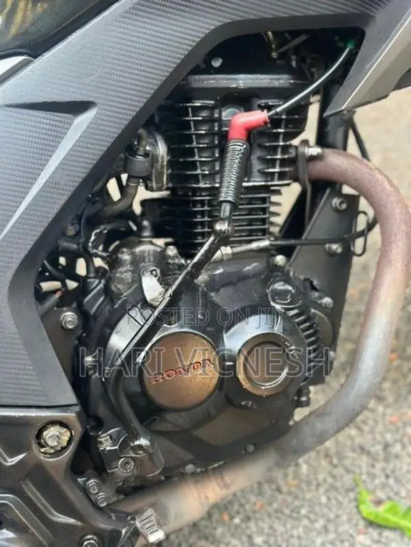 Honda CB Hornet 2017