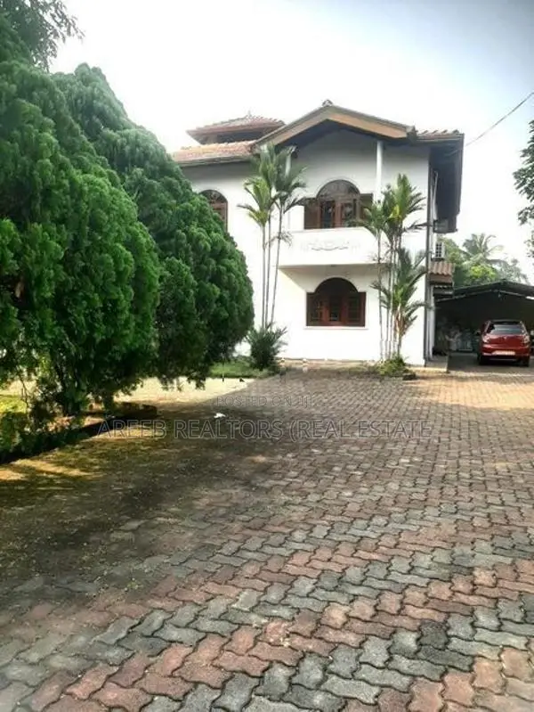 2 Storey House For Sale In Kadawatha