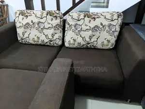 Damro Sofa Set