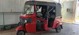 Bajaj RE 2018
