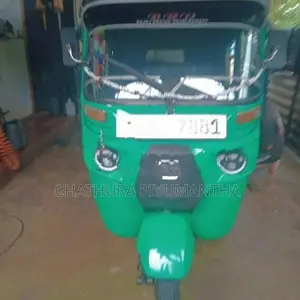 Bajaj RE 2014