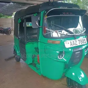 Bajaj RE 2014