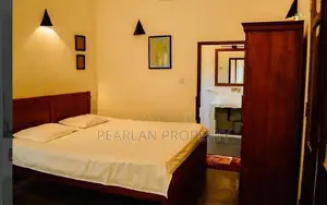 Hotel for Sale in Wanduramba