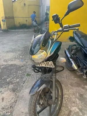 Bajaj Discover 2010