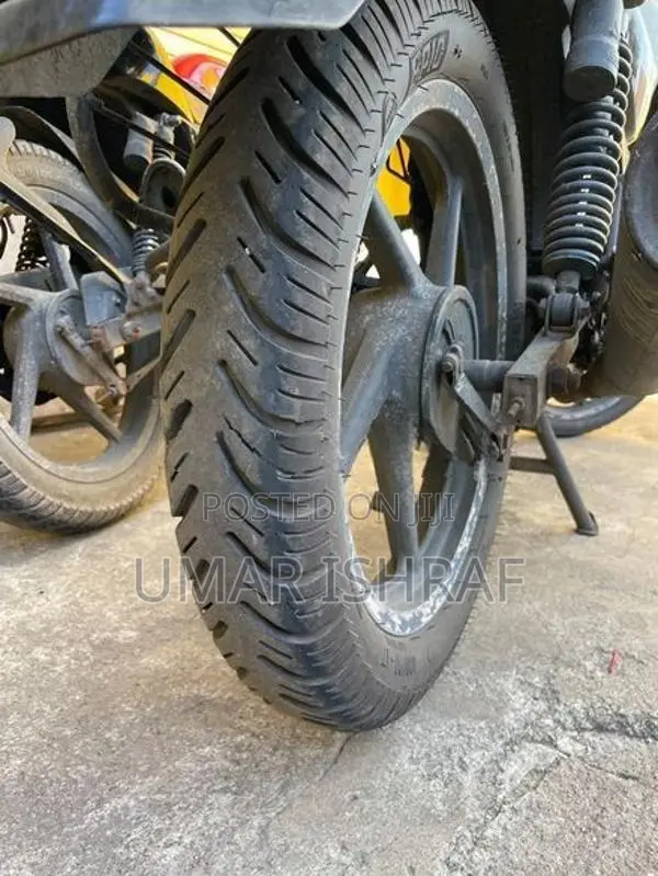 Bajaj Discover 2010