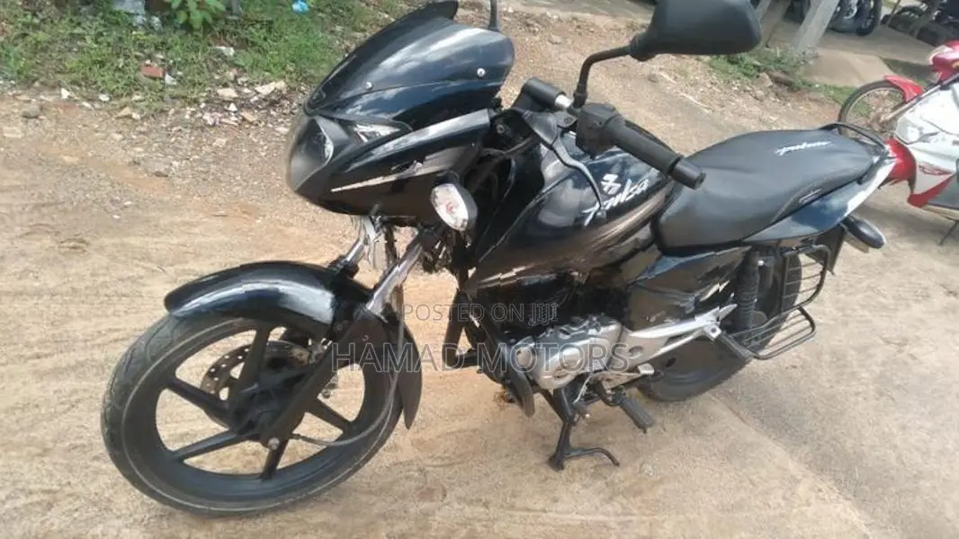 Bajaj Pulsar 150 2016