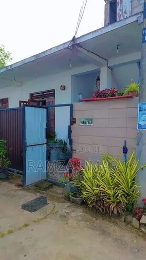Double-Storey House for Sale in Gothatuwa, Koratuwa Road