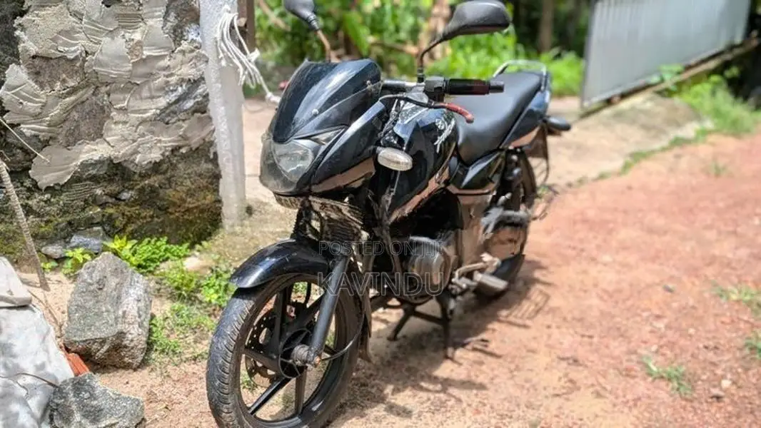 Bajaj Pulsar 150 2013