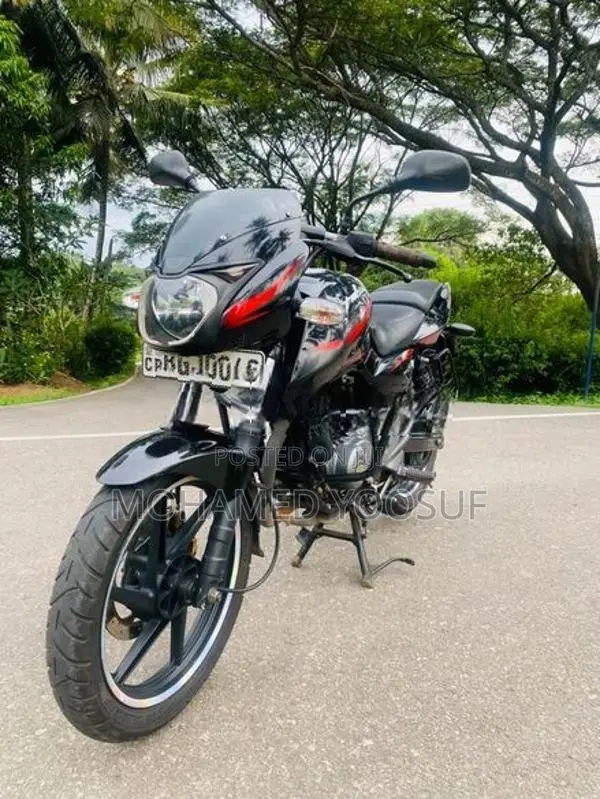 Bajaj Pulsar 180 2018