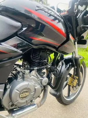 Bajaj Pulsar 180 2018