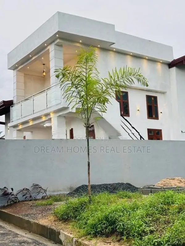 Luxury Brand New 2 Story House For Sale In Piliyandala