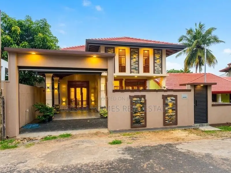 Luxury Brand New House For Sale Kottawa