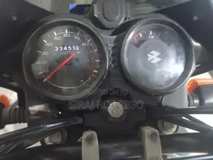 Bajaj CT100 2023