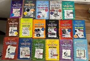 Diary of A Wimpy Kid Book Set