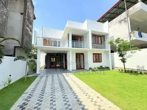 Luxury New House For Sale In Athurugiriya
