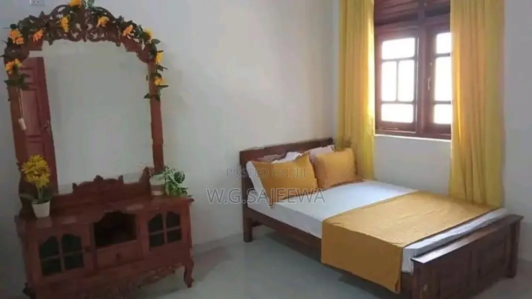 Fully Furnished Upper floor house rent in Negombo Town