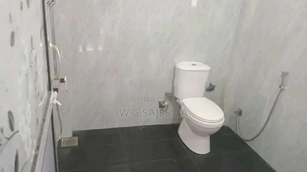 Fully Furnished Upper floor house rent in Negombo Town