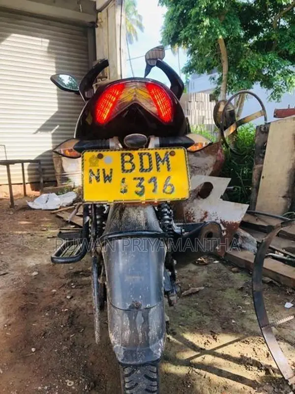 Bajaj Pulsar 135 2015