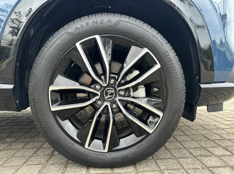 Honda Vezel Z Premium 10speakers 2026