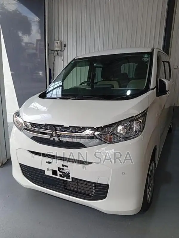 Mitsubishi eK Wagon 2024