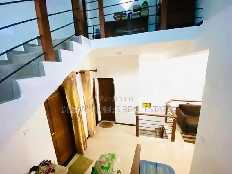 Modern Luxury Home With Rooftop In Pannipitiya