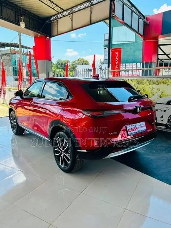 Honda Vezel Z 10 Speaker 2026